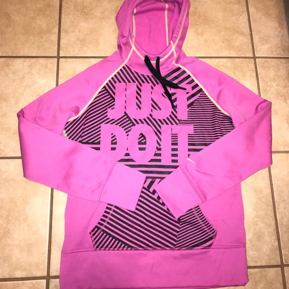 Nike Tops - Nike Hoodie Like new